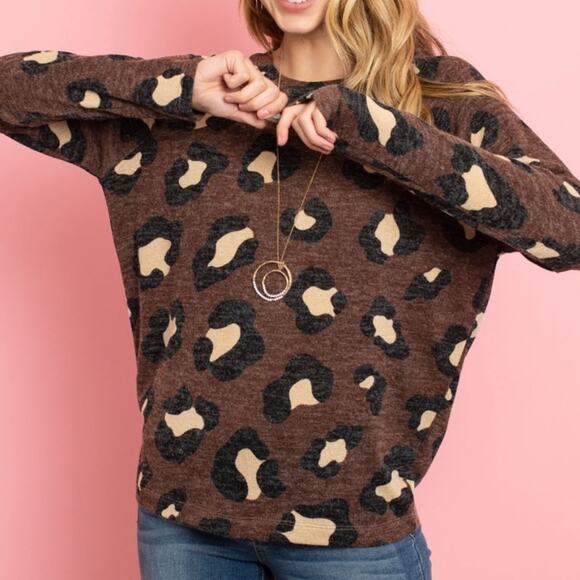 NWT Leopard Print Long Sleeve Top Size Small - Picture 5 of 6